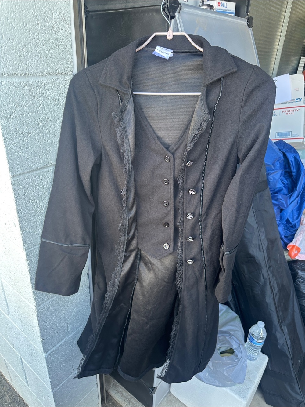 Adult black Costume